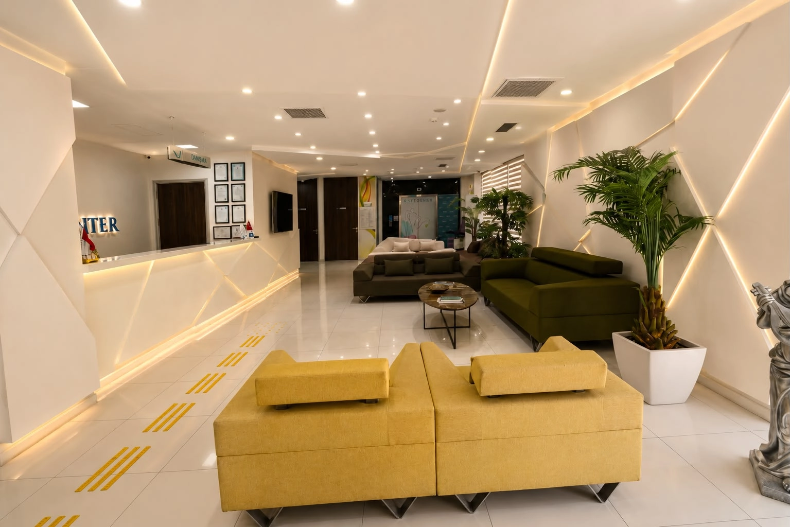 Estecenter clinic